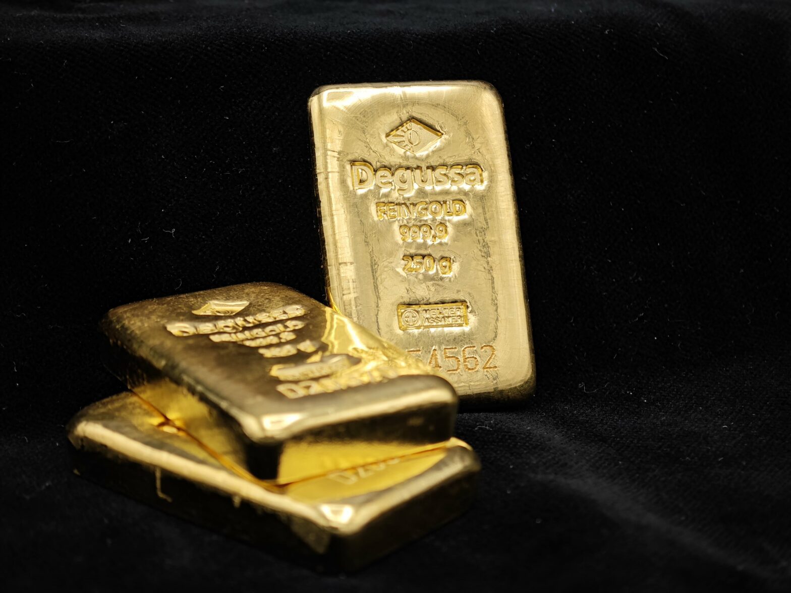 goldbarren-ankauf-goldschmuck-2-min